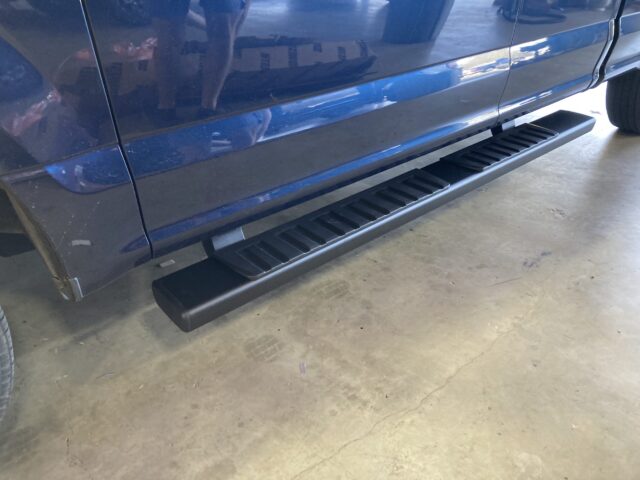 Steps and Running Boards for Trucks: Which Type Is Right for You?