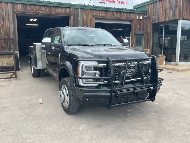 Ford Super Duty with Ranch Hand Bumper Guard.